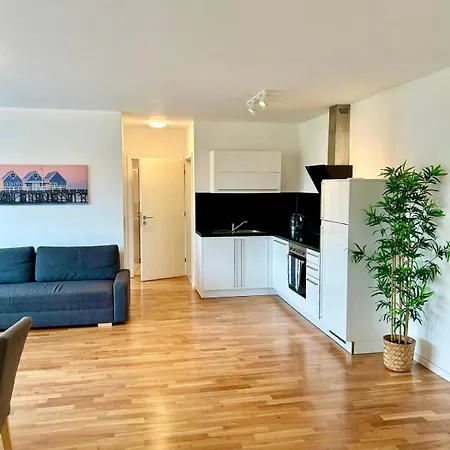 Appartement Modern Spacious With Free Parking *